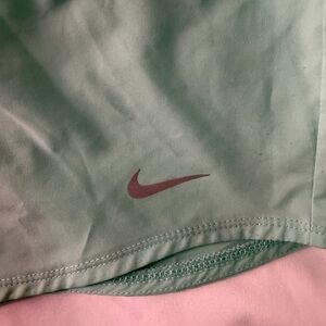 Women's Nike One Mid-Rise 3" Shorts